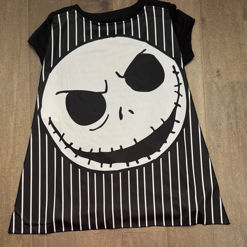 NWT Disney Tim Burton’s The Nightmare Before Christmas Jack Skellington Cape Top